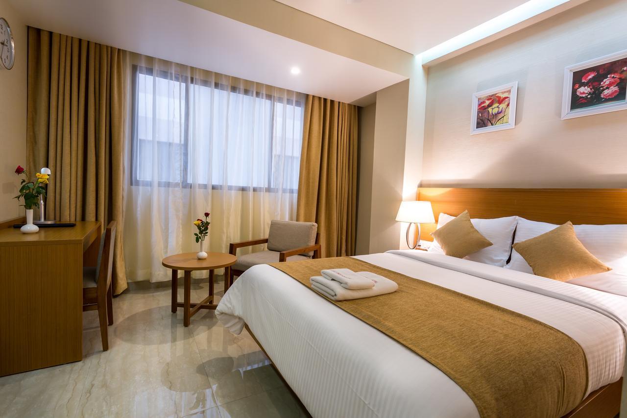 אימפאל Classic Grande,A Member Of Radisson מראה חיצוני תמונה