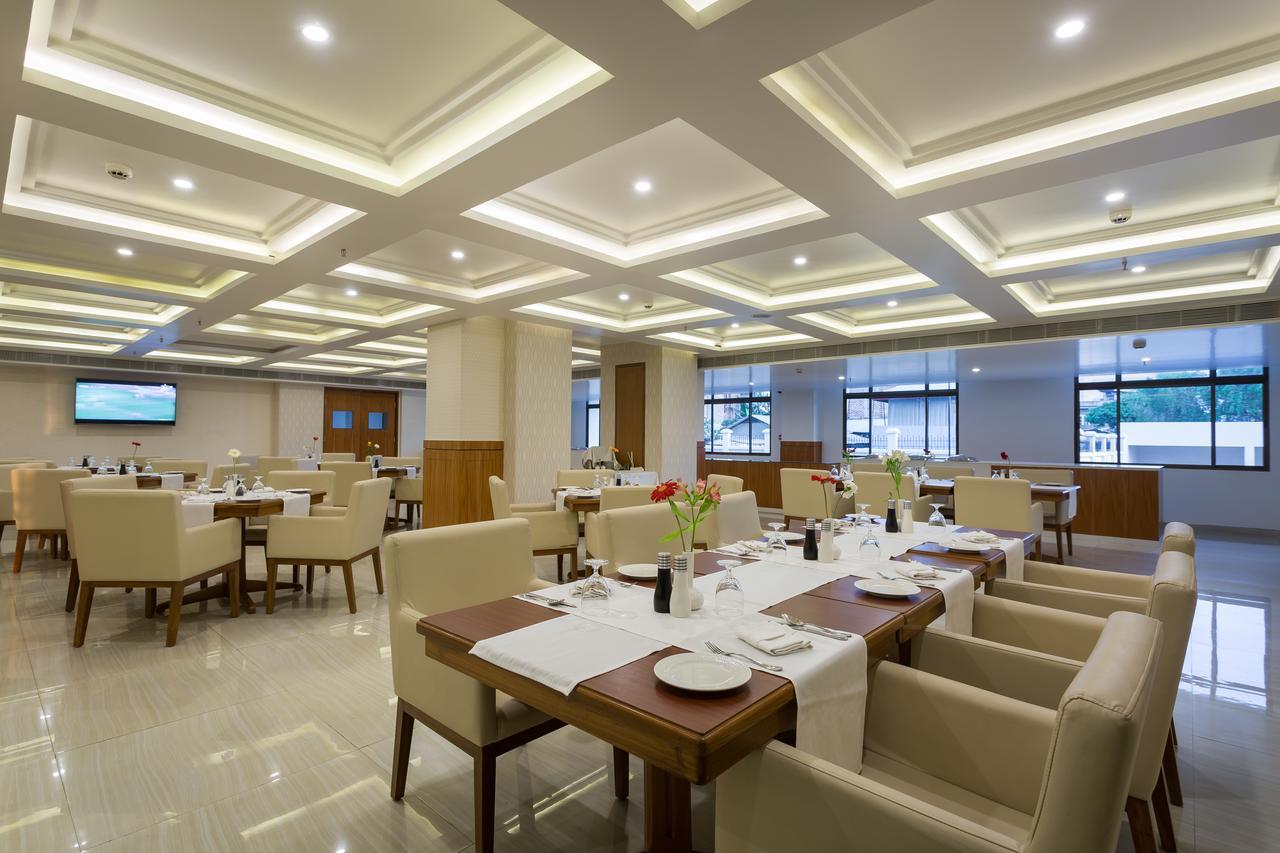 אימפאל Classic Grande,A Member Of Radisson מראה חיצוני תמונה